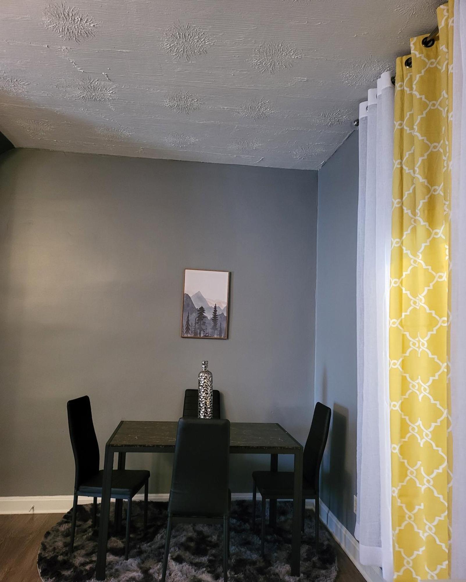 1 Bedroom In Columbus Osu District, Free Parking, Kitchen, Washer And Dryer, Central Location, Downtown, Hospital, Expocenter, Osu Stadium Esterno foto